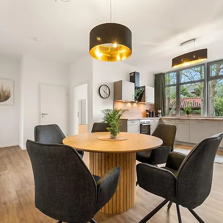 Viktoria- Karolina Apartment Jemgum